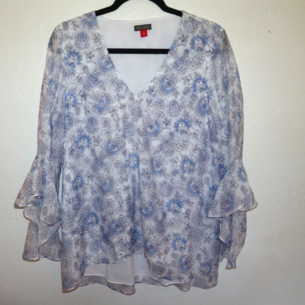 Vince Camuto White/Blue Paisley V- Neck 3/4 Flutter Sleeve Henley Blouse Size M